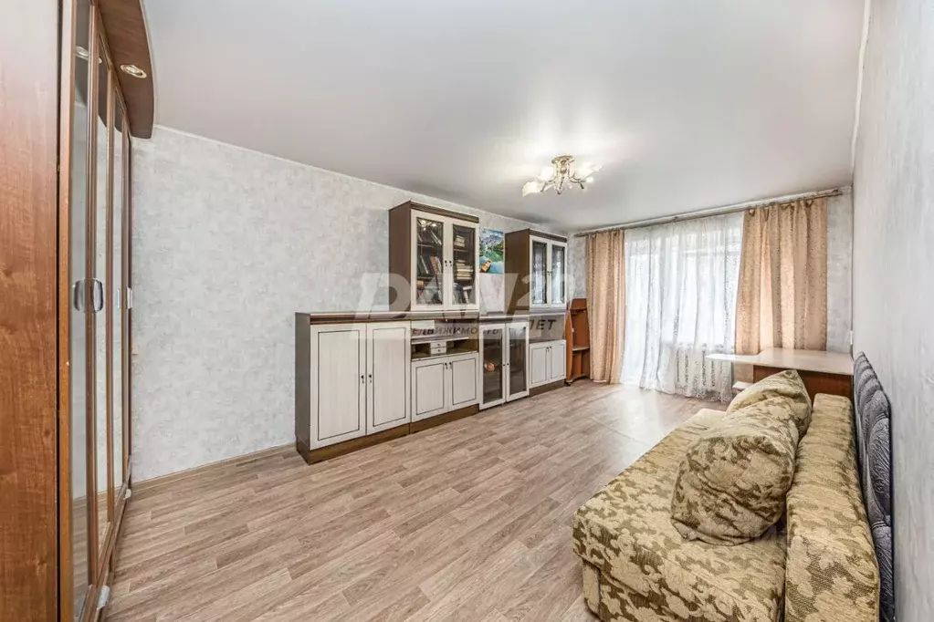 1-к кв. Челябинская область, Челябинск Российская ул., 59б (33.3 м) - Фото 0