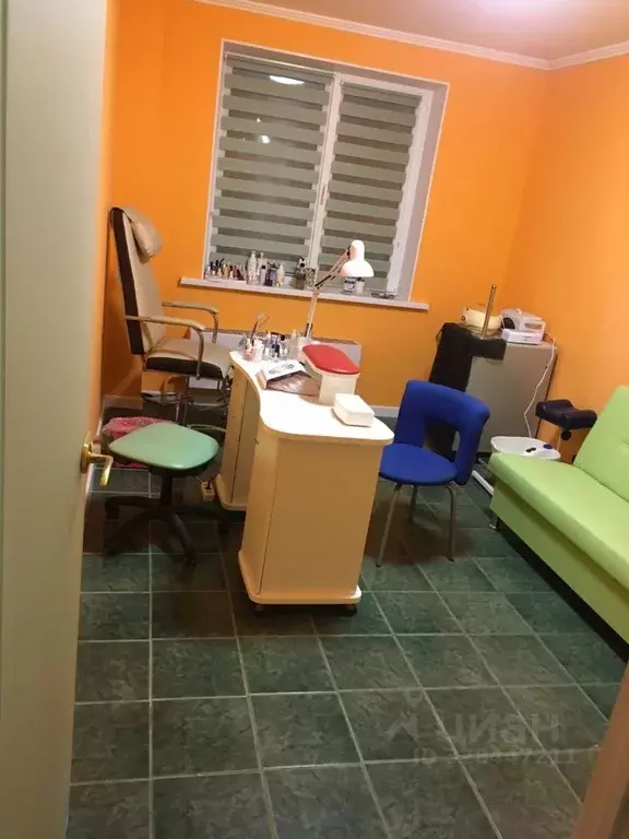 Помещение свободного назначения в Московская область, Лобня ул. ... - Фото 1