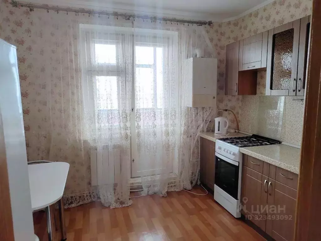 1-к кв. Белгородская область, Белгород Гостенская ул., 12 (36.0 м) - Фото 2