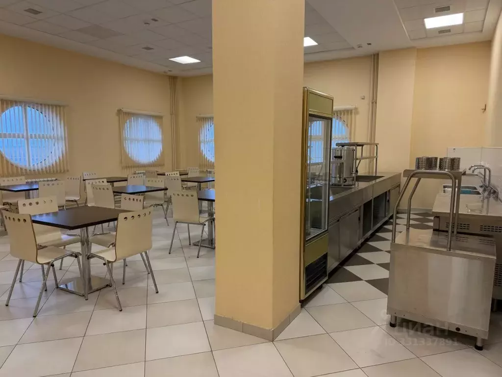 Помещение свободного назначения в Ямало-Ненецкий АО, Салехард ... - Фото 2