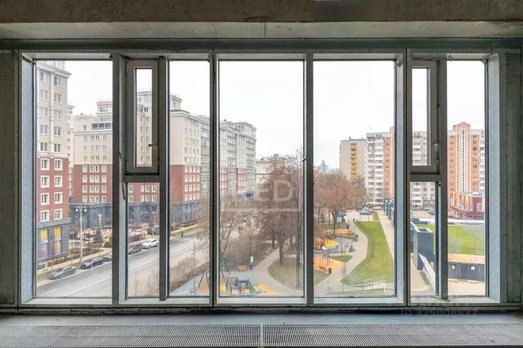 3-к кв. Москва Мытная ул., 40к1 (140.5 м) - Фото 1