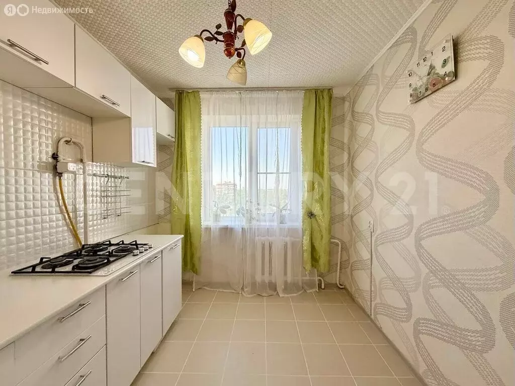 3-комнатная квартира: Чебоксары, проспект 9-й Пятилетки, 15 (69 м) - Фото 2