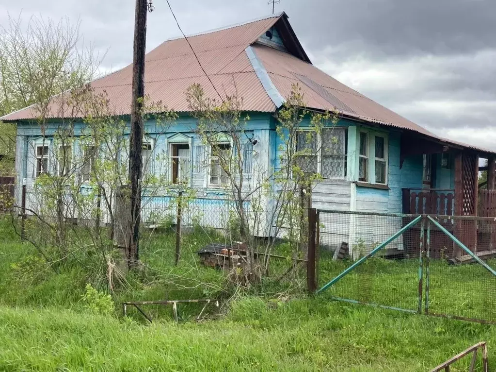 Дом в Тверская область, Рамешковский муниципальный округ, д. Захарьино ... - Фото 0