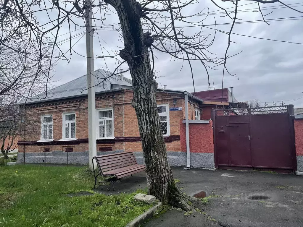Дом в Северная Осетия, Владикавказ ул. Кастанаева, 145 (60 м) - Фото 0