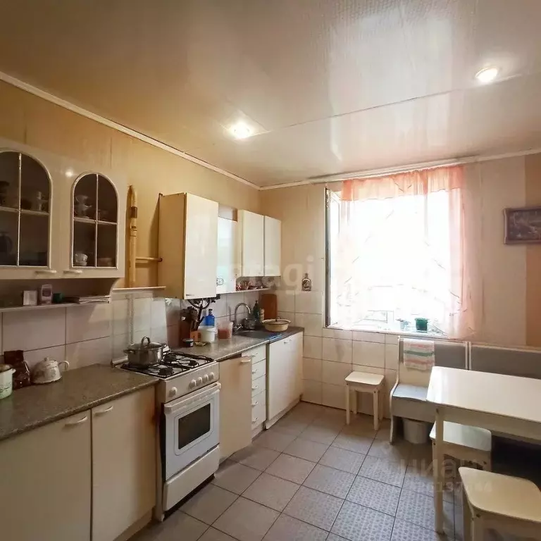 Дом в Краснодарский край, Ейский район, Александровское с/пос, с. ... - Фото 2