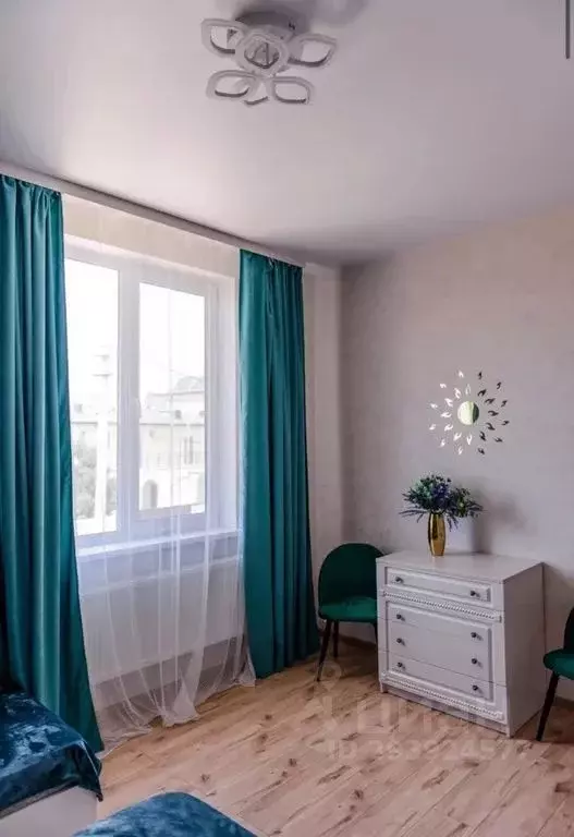 2-к кв. Крым, Черноморское пгт ул. Калос-Лимен, 11А (55.0 м) - Фото 0