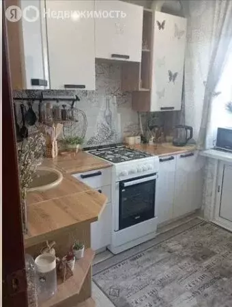 2-комнатная квартира: Ухта, проспект Космонавтов, 18 (42.6 м) - Фото 0