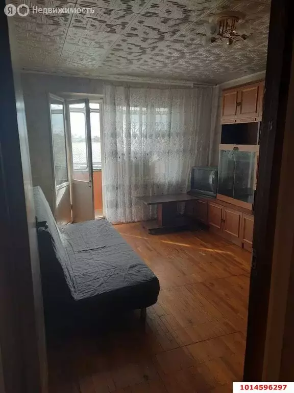 1-комнатная квартира: посёлок городского типа Яблоновский, Совхозная ... - Фото 0