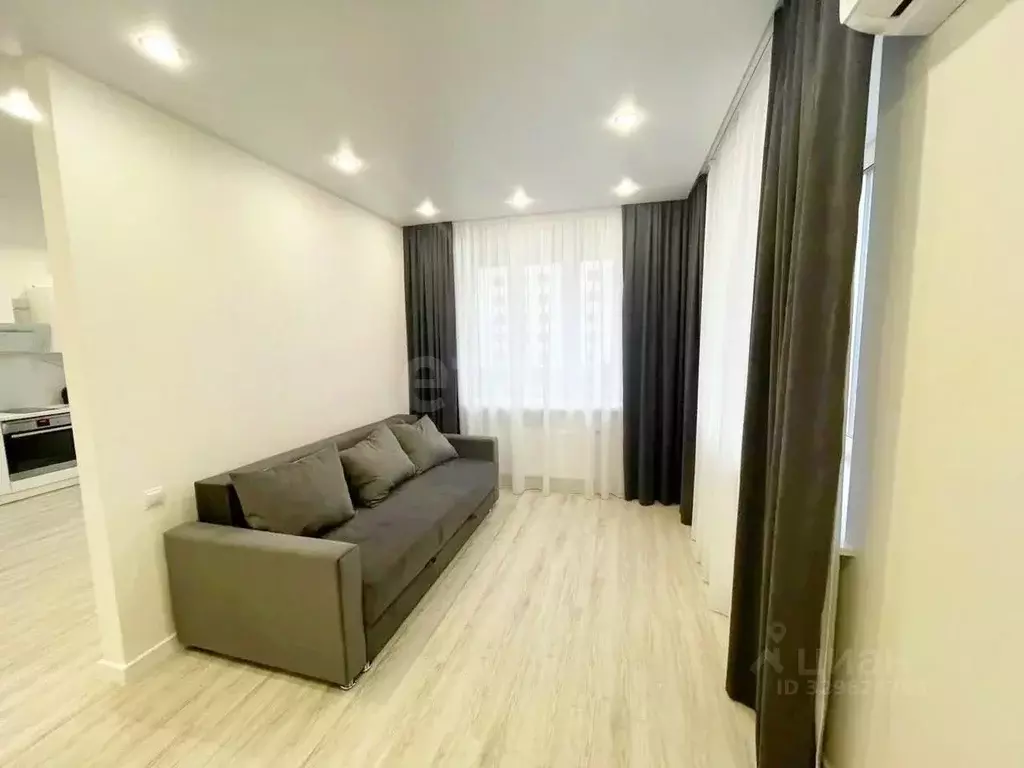 1-к кв. Тюменская область, Тюмень ул. Республики, 204к11 (34.9 м) - Фото 1