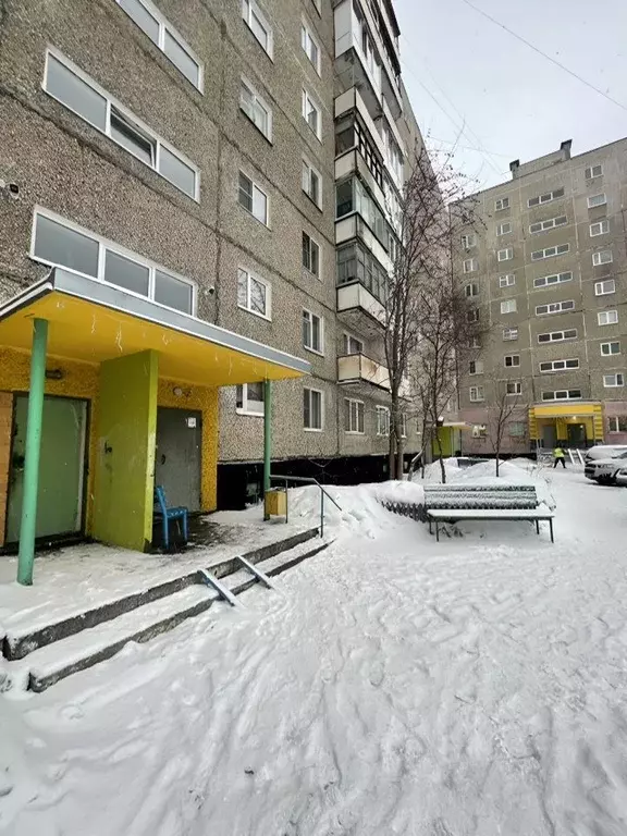 3-к кв. Мурманская область, Мурманск ул. Шабалина, 43 (63.0 м) - Фото 0