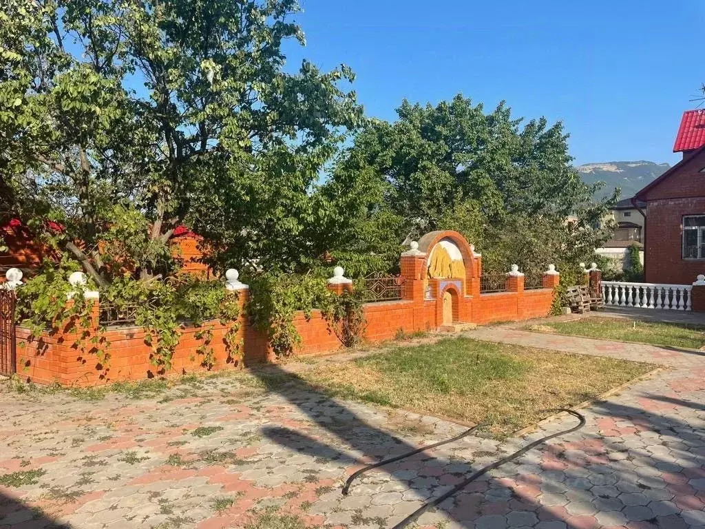 Дом в Дагестан, Махачкала городской округ, Семендер пгт, Влага кв-л ... - Фото 1