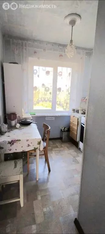 3-комнатная квартира: Златоуст, улица Космонавтов, 5 (68 м) - Фото 2