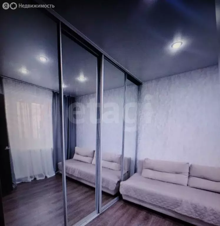 3-комнатная квартира: Энгельс, Полтавская улица, 9А (51.8 м) - Фото 1