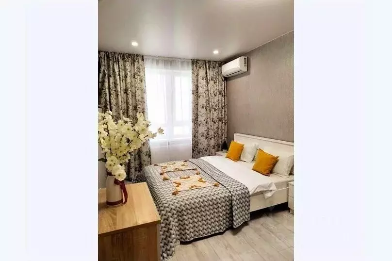 1-к кв. Ростовская область, Ростов-на-Дону ул. Ларина, 45с2 (50.0 м) - Фото 0