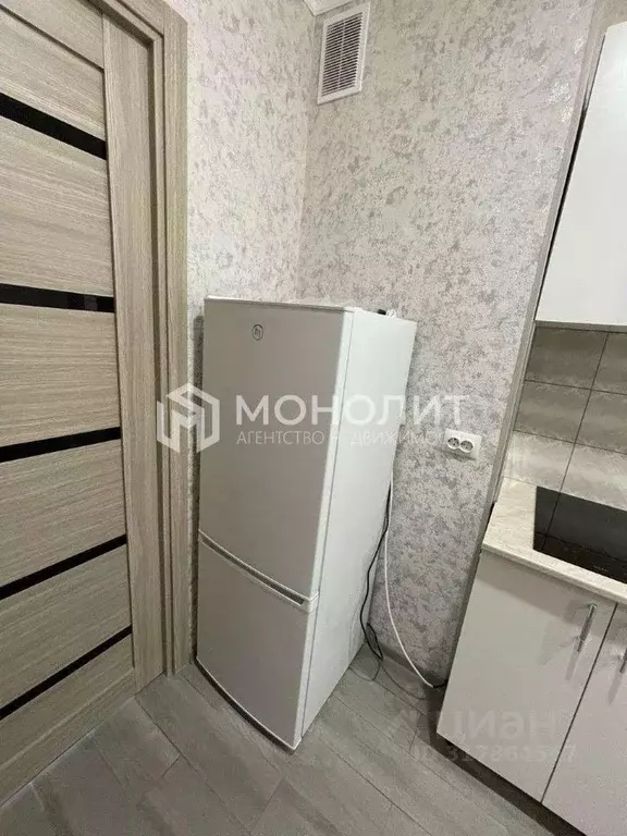 2-к кв. Белгородская область, Старый Оскол Студенческий мкр, 1/2 (40.0 ... - Фото 0