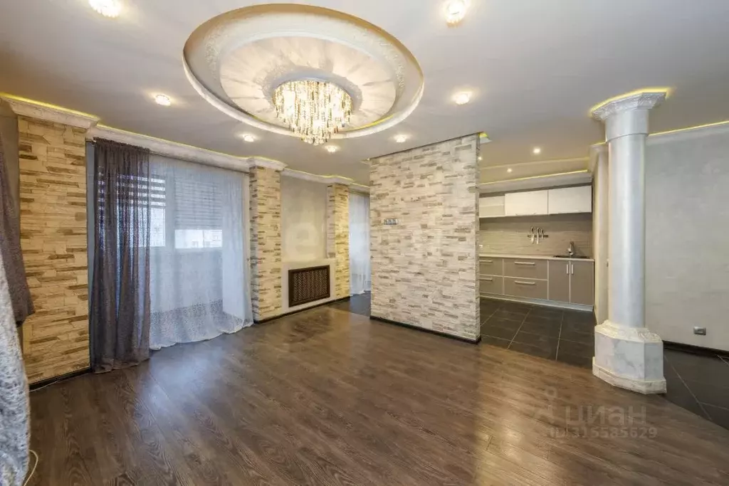 2-к кв. Брянская область, Брянск ул. Ромашина, 32 (87.1 м) - Фото 1