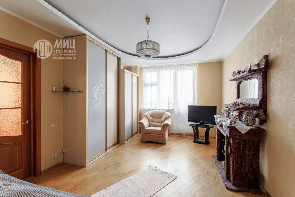 Продается 1-комнатная квартира - Фото 1