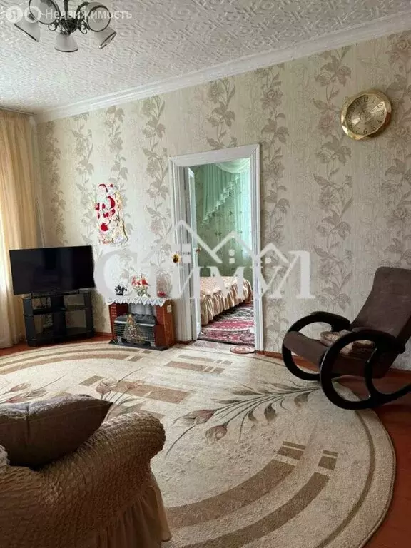 3-комнатная квартира: Черногорск, Октябрьская улица, 101 (62 м) - Фото 1