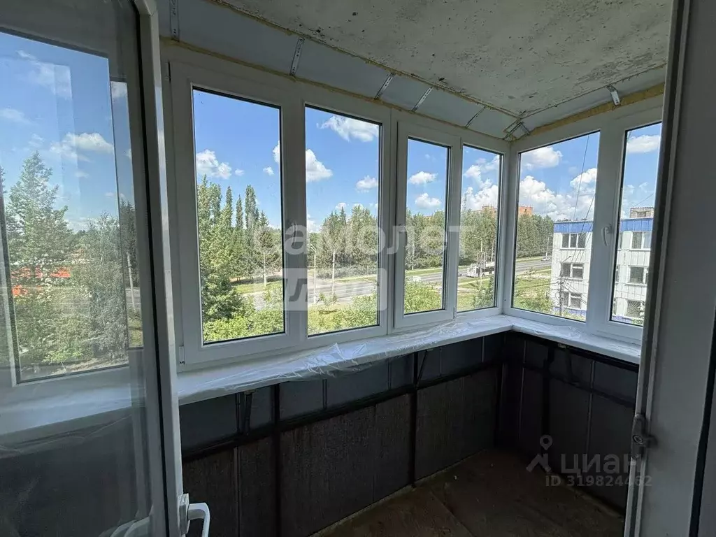 3-к кв. Курская область, Курск Кавказская ул., 37 (61.0 м) - Фото 0