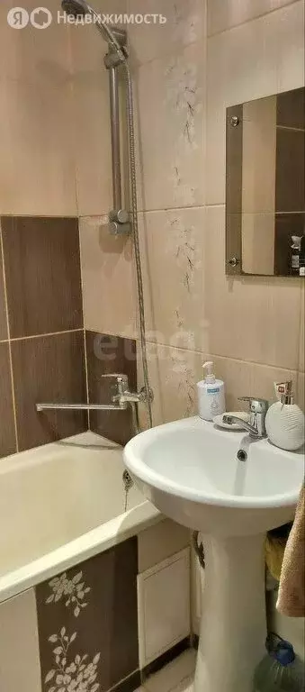 4-комнатная квартира: Пермь, Красноводская улица, 24 (81.1 м) - Фото 1