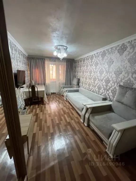 4-к кв. Чеченская республика, Грозный бул. Султана Дудаева, 9 (61.4 м) - Фото 1