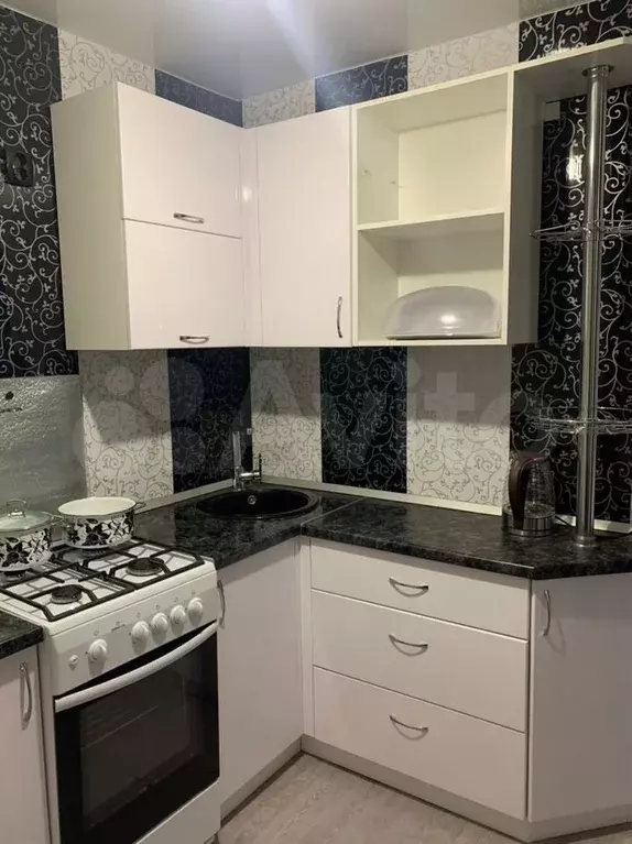 1-к. квартира, 30 м, 5/5 эт. - Фото 1