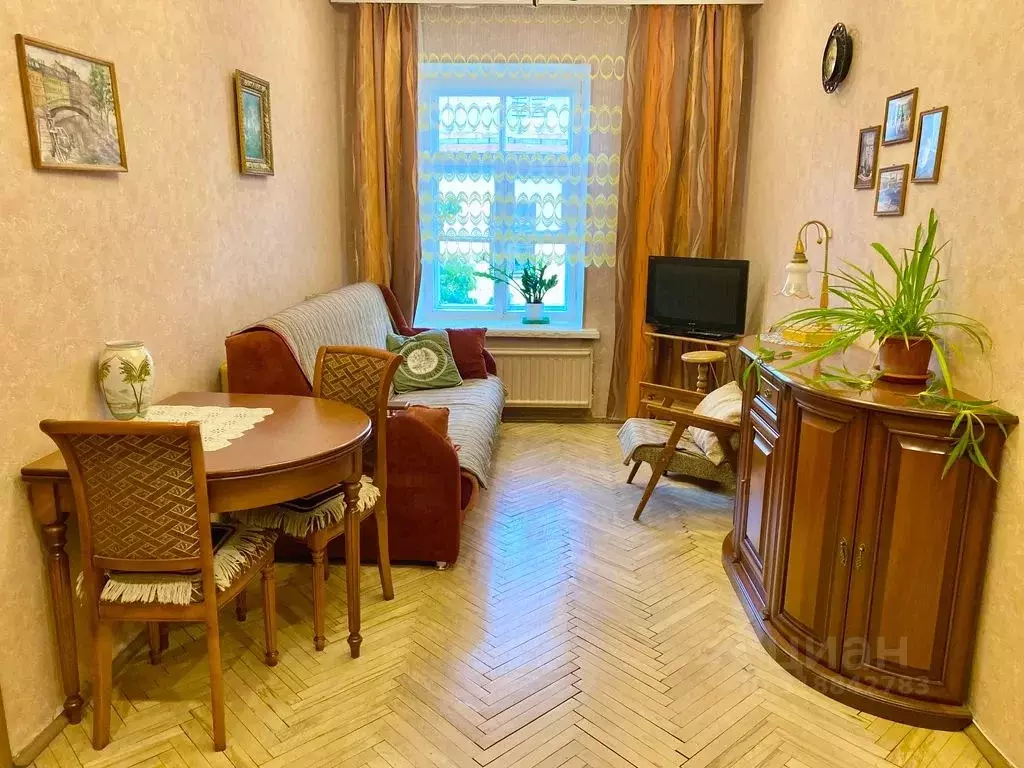 2-к кв. Санкт-Петербург Гороховая ул., 48 (49.0 м) - Фото 0
