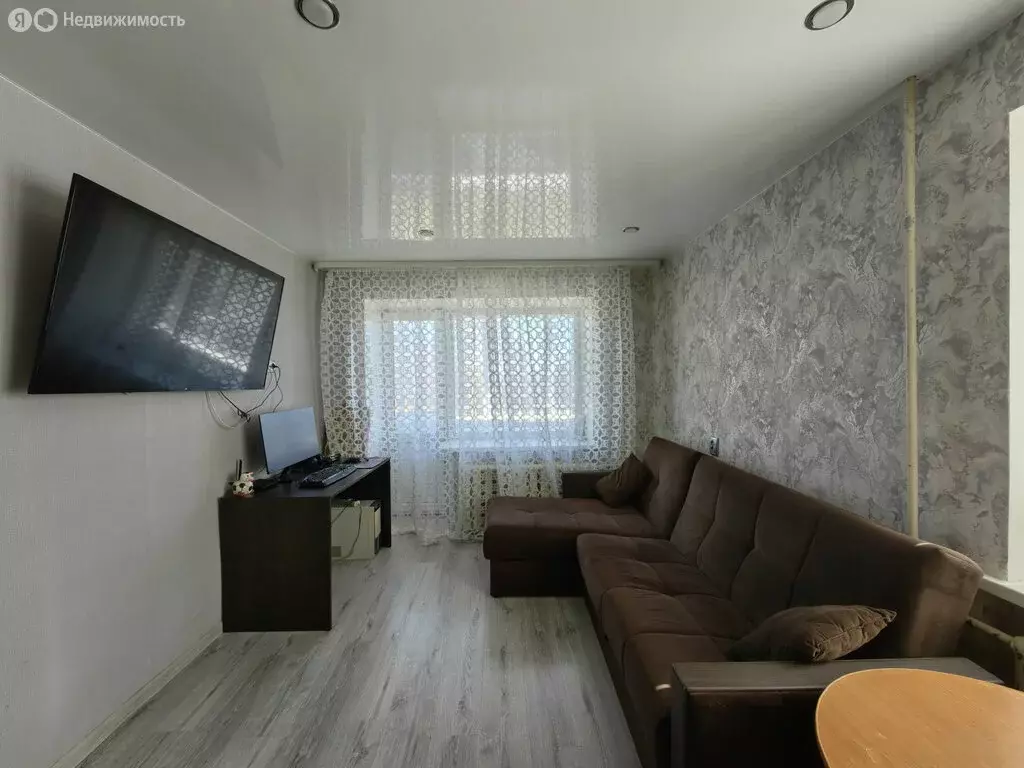 1-комнатная квартира: Полевской, улица Бажова, 20 (31.9 м) - Фото 1