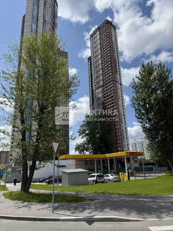 Продается 2-комнатная квартира - Фото 1
