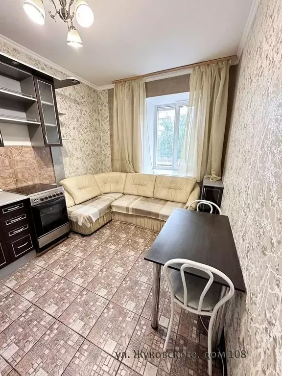 1-к. квартира, 41 м, 3/10 эт. - Фото 1