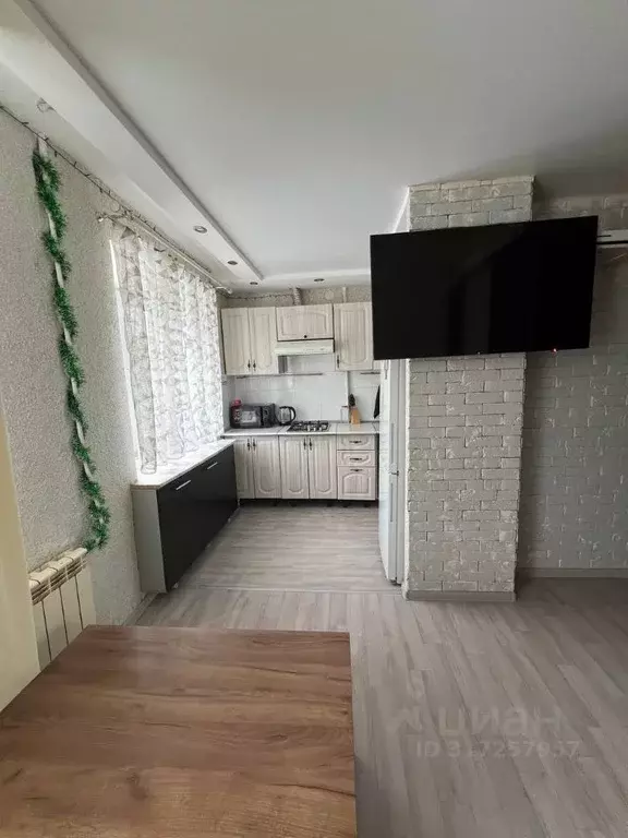 2-к кв. Пермский край, Пермь ул. Докучаева, 24 (30.4 м) - Фото 1