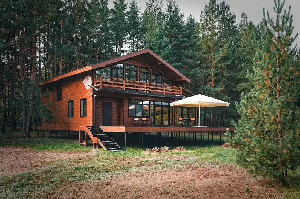 Дом в Самарская область, Красноярский район, Волжский рп  (280 м) - Фото 1