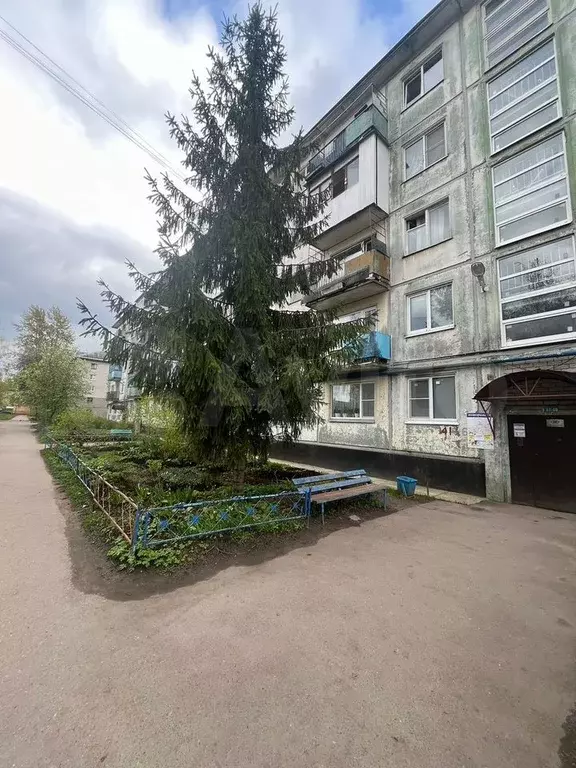 2-к. квартира, 43 м, 2/5 эт. - Фото 0