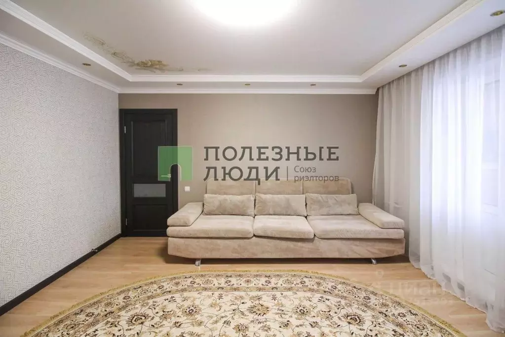 3-к кв. Алтайский край, Барнаул ул. Энтузиастов, 42/55 (66.6 м) - Фото 1