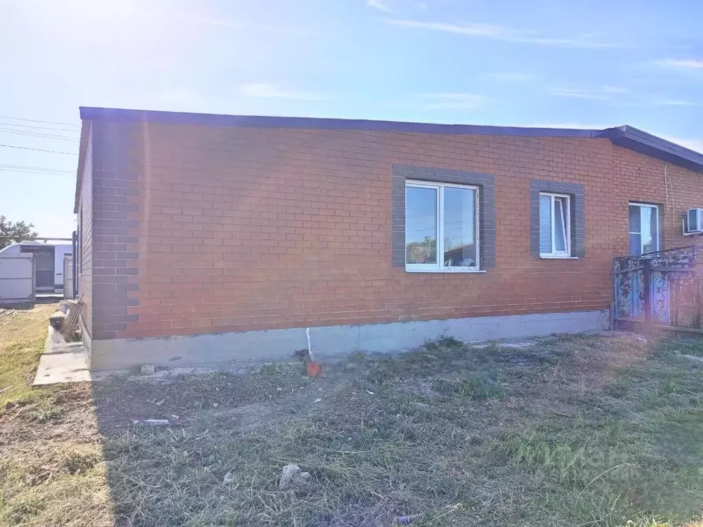 Дом в Краснодарский край, Темрюкский район, Запорожское с/пос, пос. ... - Фото 1