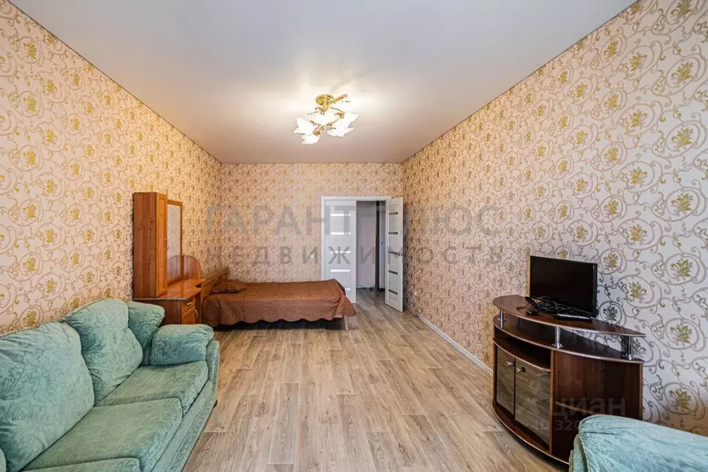 2-к кв. Липецкая область, Липецк Минская ул., 4Б (70.0 м) - Фото 0