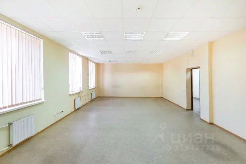Склад в Санкт-Петербург Уральская ул., 19к8 (65 м) - Фото 1