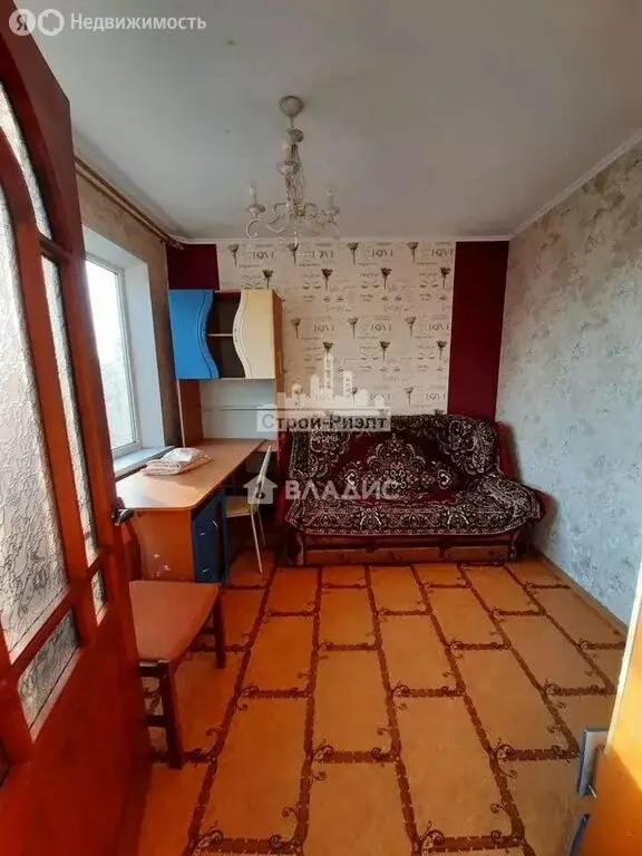 4-комнатная квартира: Керчь, Вокзальное шоссе, 49 (62.1 м) - Фото 1