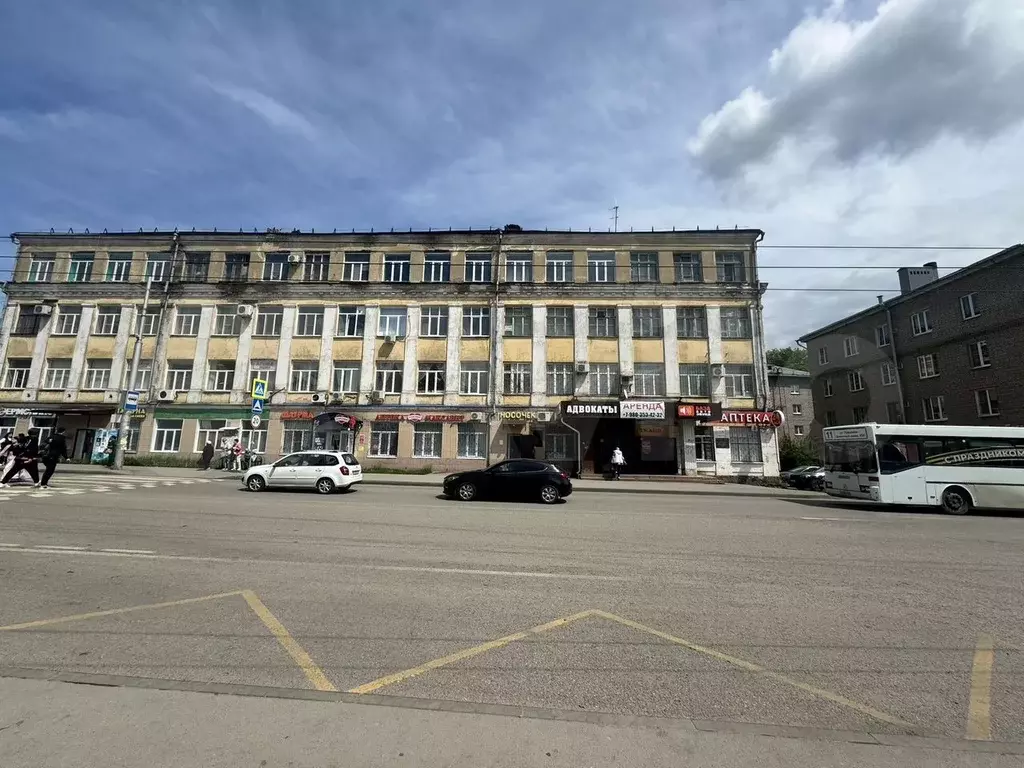 Аренда помещения рядом с остановкой - Фото 1