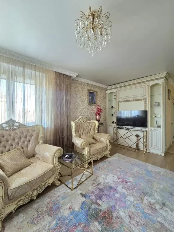 3-к кв. Омская область, Омск бул. М.М. Кузьмина, 7 (101.1 м) - Фото 2