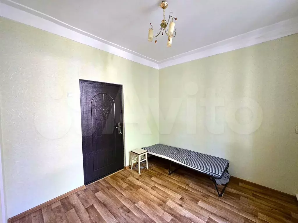 Комната 10,1 м в 3-к., 1/2 эт. - Фото 0