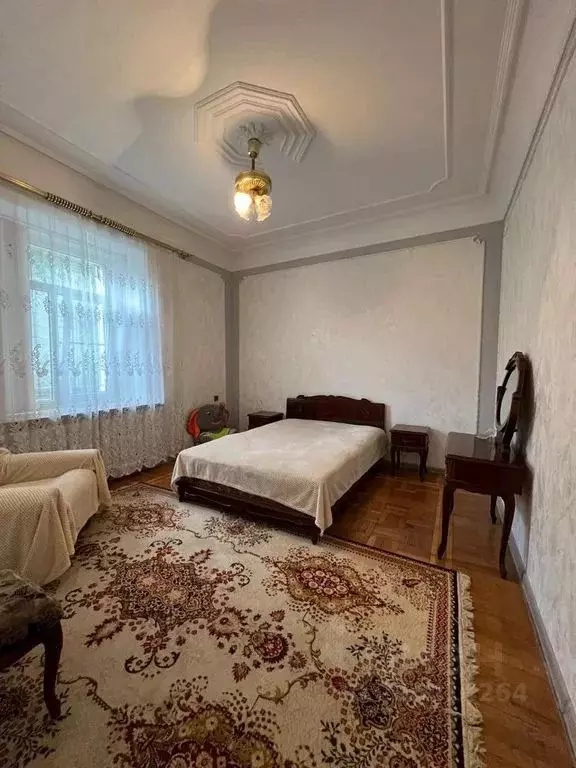 3-к кв. Ставропольский край, Кисловодск ул. Авиации, 11 (85.0 м) - Фото 1