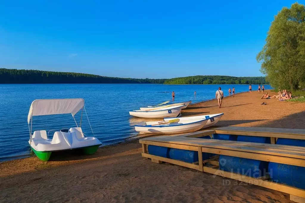 Участок в Московская область, Рузский муниципальный округ, д. ... - Фото 1