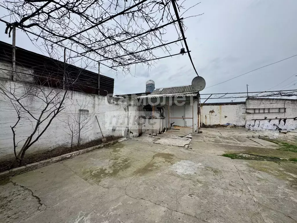 Участок в Дагестан, Дербент ул. Г. Давыдовой, 8 (5.1 сот.) - Фото 1