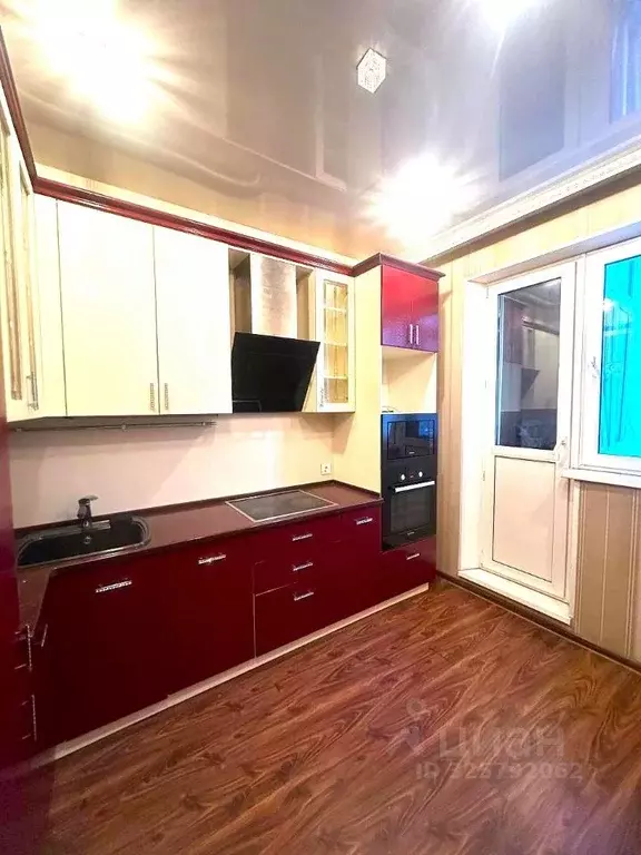 2-к кв. Мурманская область, Мурманск ул. Старостина, 67 (56.0 м) - Фото 2