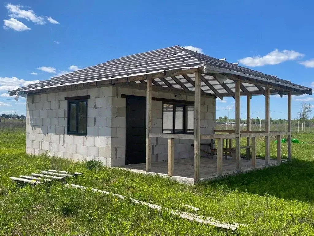 Дом в Орловская область, Орловский район, д. Усть-Рыбница 32 (185 м) - Фото 1