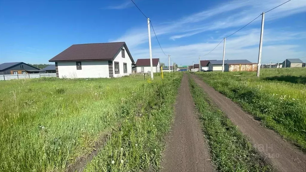 Участок в Башкортостан, Уфимский район, Кирилловский сельсовет, д. ... - Фото 1