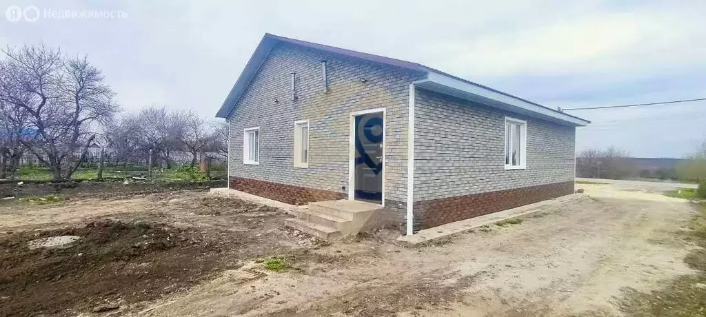 Дом в Старооскольский городской округ, село Курское (110 м) - Фото 1