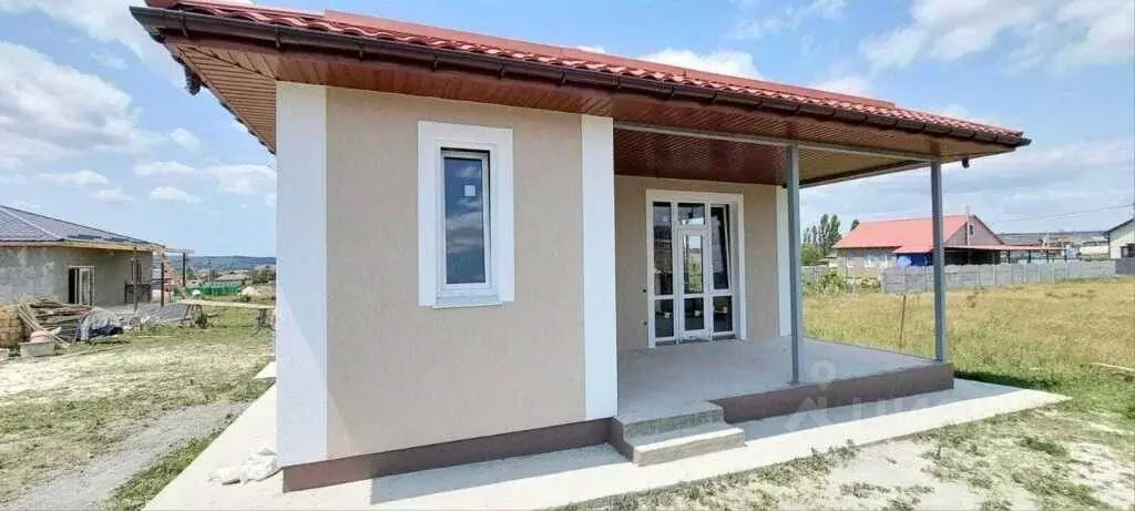 Дом в Крым, Симферопольский район, с. Доброе ул. Чохрахлы (115 м) - Фото 0