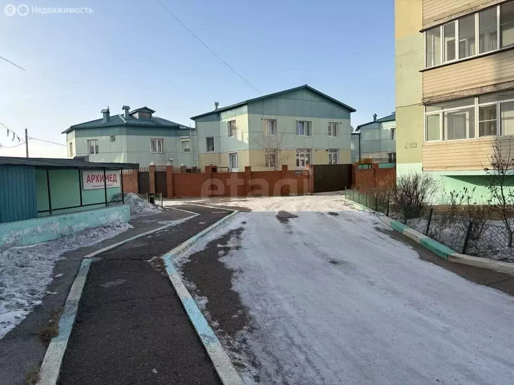 Дом в Улан-Удэ, улица Бабушкина (291 м) - Фото 1